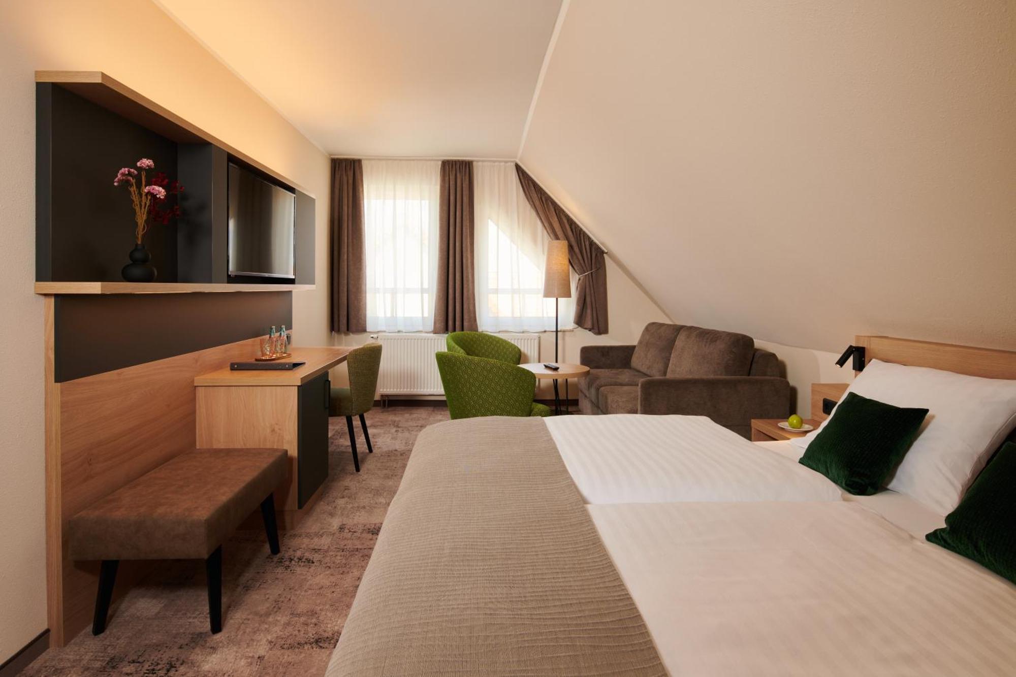 נוישטט אן זאקסן Parkhotel Neustadt מראה חיצוני תמונה